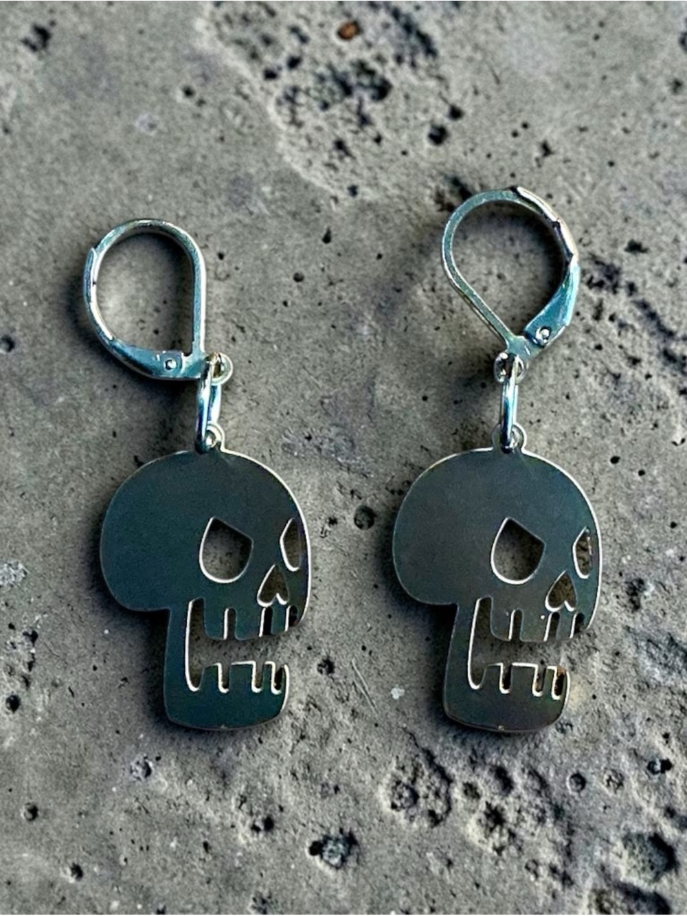 🆕 Skulls Laser Cut Earrings